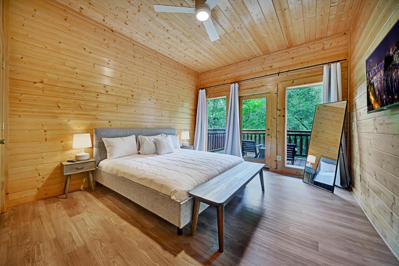 Villa Gorgeous Large Mountain View Cabin W Hot Tub, Free Wifi, Games à Sevierville Extérieur photo