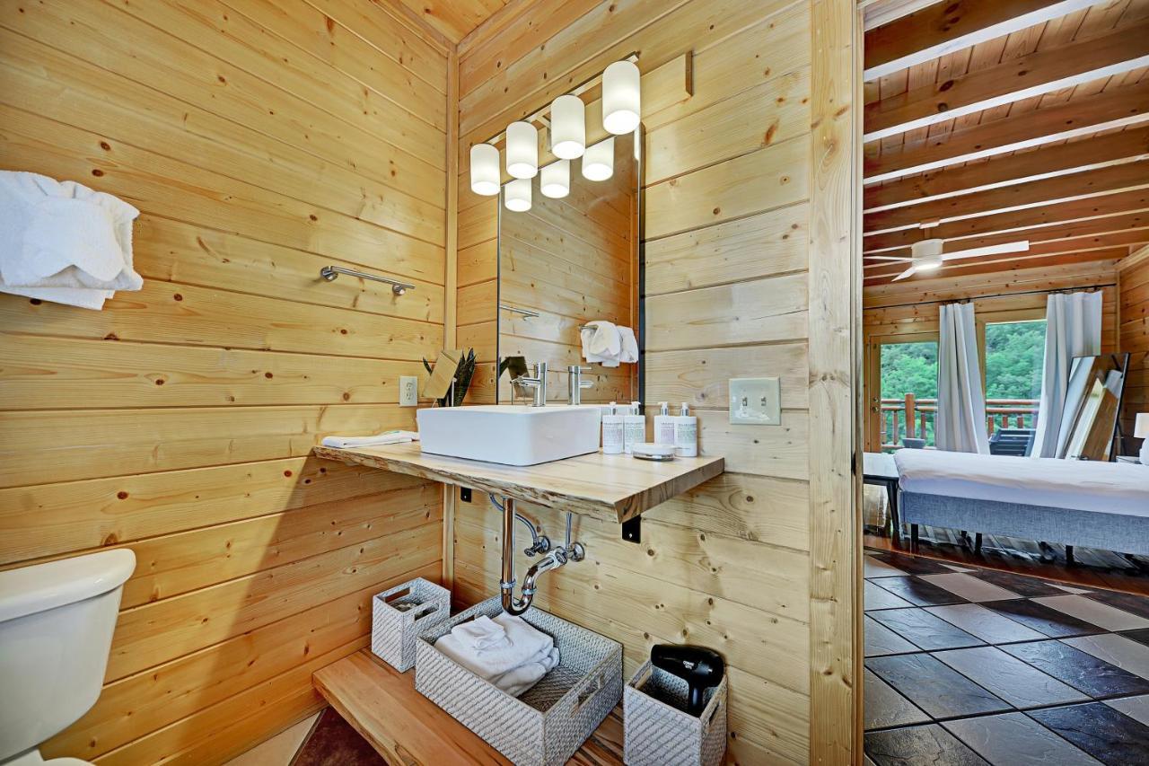 Villa Gorgeous Large Mountain View Cabin W Hot Tub, Free Wifi, Games à Sevierville Extérieur photo