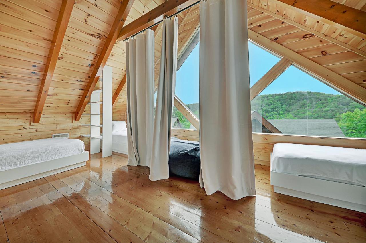 Villa Gorgeous Large Mountain View Cabin W Hot Tub, Free Wifi, Games à Sevierville Extérieur photo