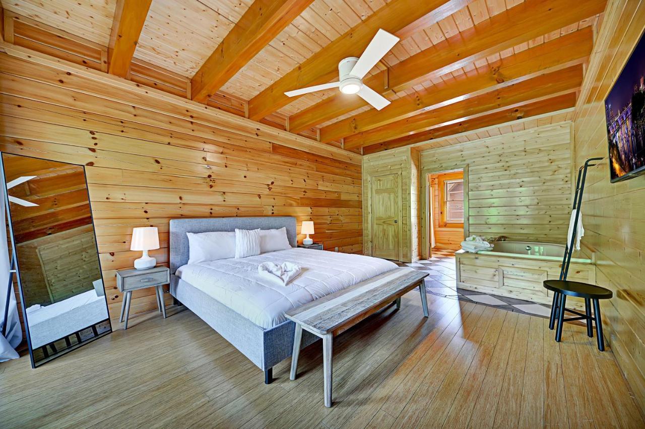 Villa Gorgeous Large Mountain View Cabin W Hot Tub, Free Wifi, Games à Sevierville Extérieur photo