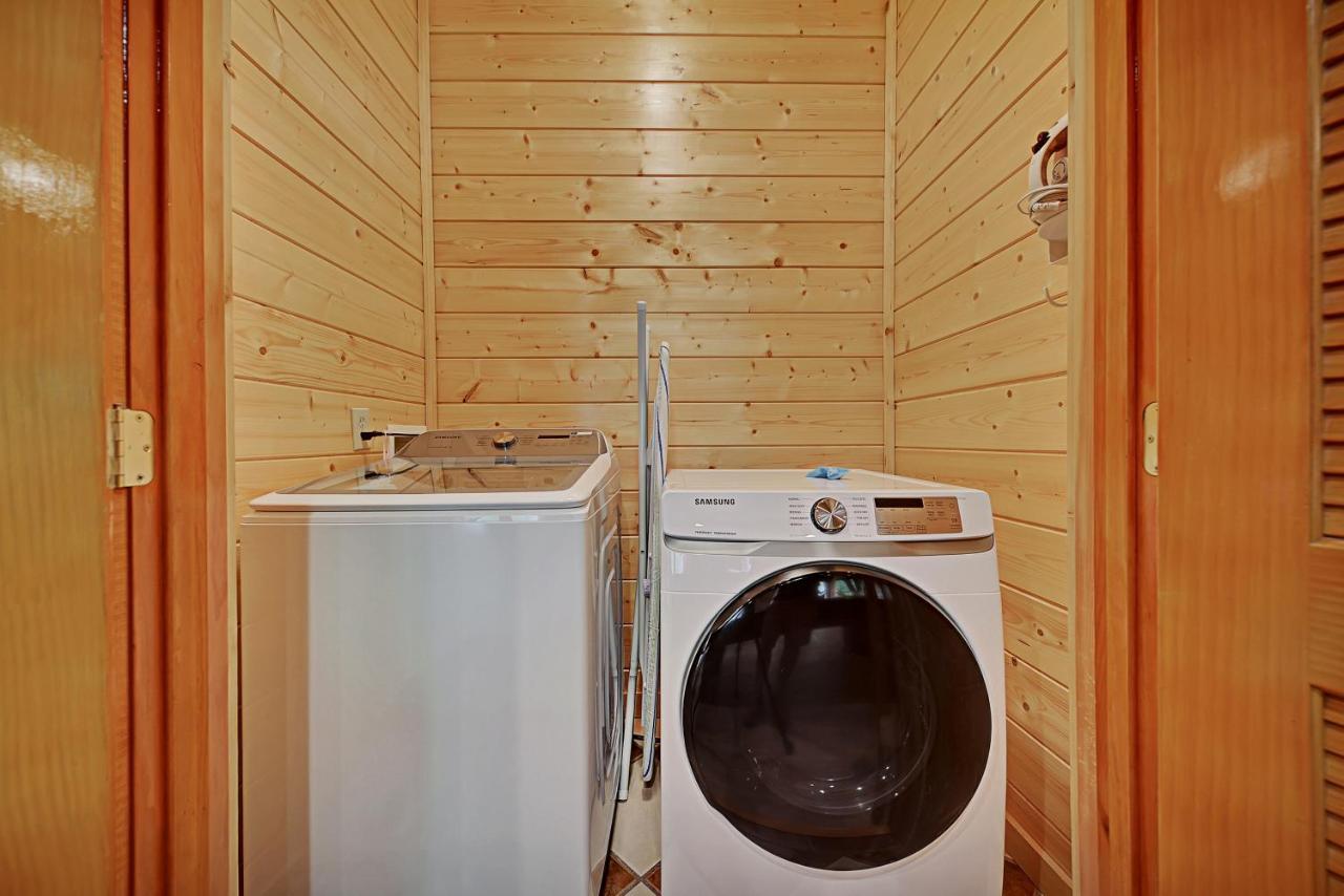 Villa Gorgeous Large Mountain View Cabin W Hot Tub, Free Wifi, Games à Sevierville Extérieur photo
