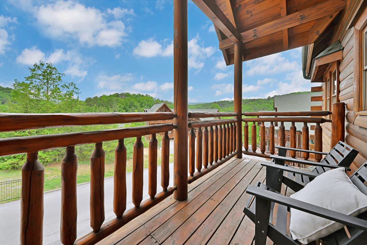 Villa Gorgeous Large Mountain View Cabin W Hot Tub, Free Wifi, Games à Sevierville Extérieur photo